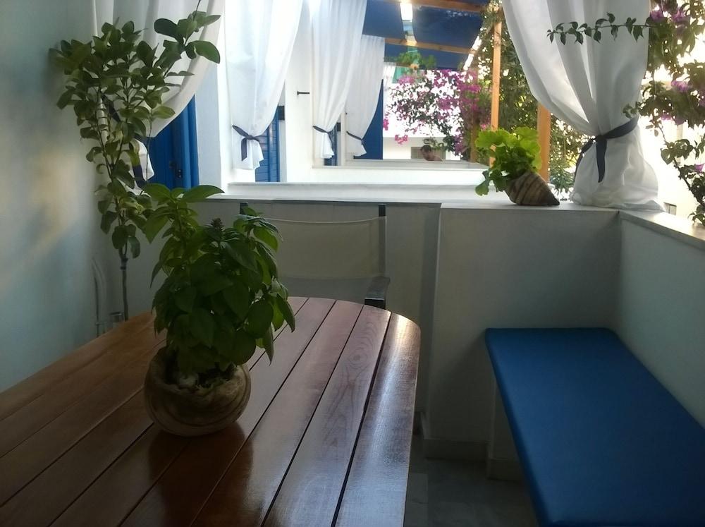 Doron Hotel Delfini Naxos City Экстерьер фото